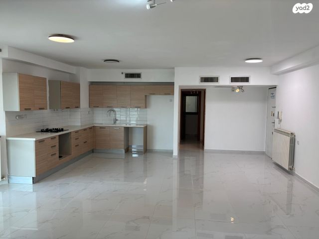 אברהם פררה 12