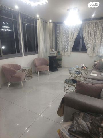 שדרות מרדכי בן פורת 73