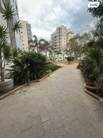 דירה, קרית האמנים, מצליח, רמלה