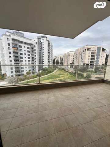 דירה, כפר סבא הירוקה, כפר סבא