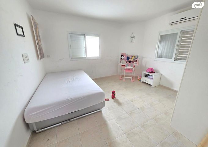 מודעת נכס, רמב"ם, רמב"ם, טירת כרמל