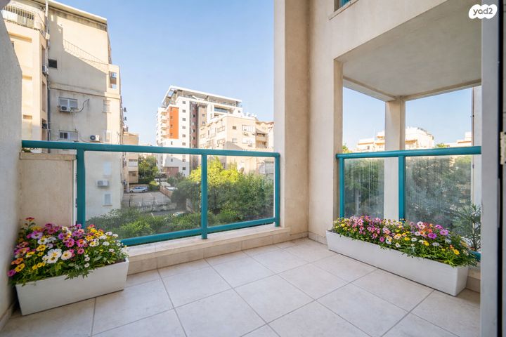 המרכז השקט / מרכז העיר