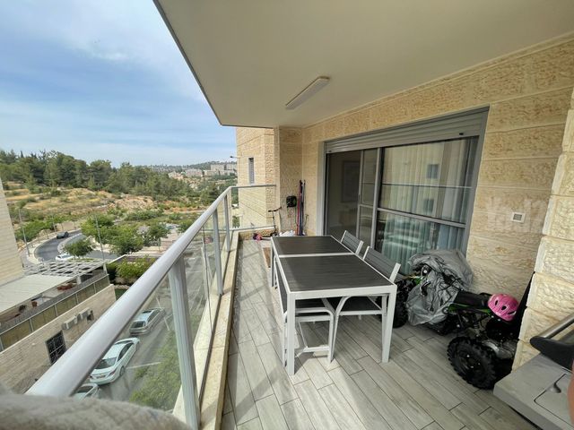 דירה למכירה בירושלים (תיווך) — 5