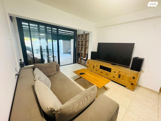 הרב אברהם הלל 3