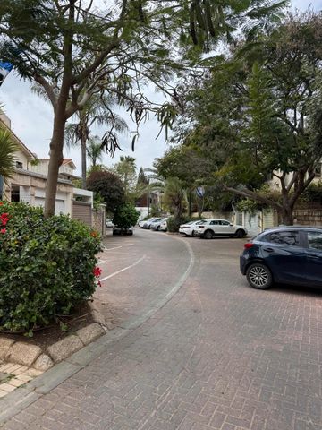 תדהר 