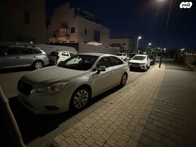 מודעת רכב סובארו B4/לגאסי