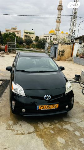 מודעת רכב טויוטה פריוס