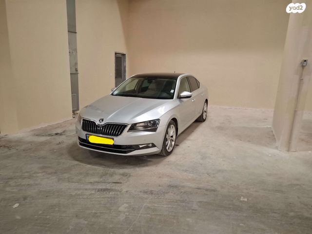 מודעת רכב סקודה סופרב