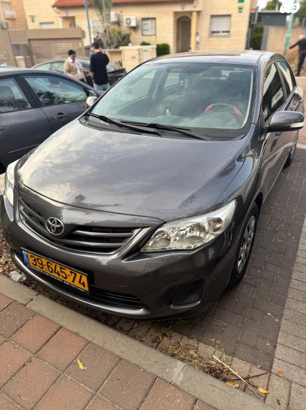 מודעת רכב טויוטה קורולה