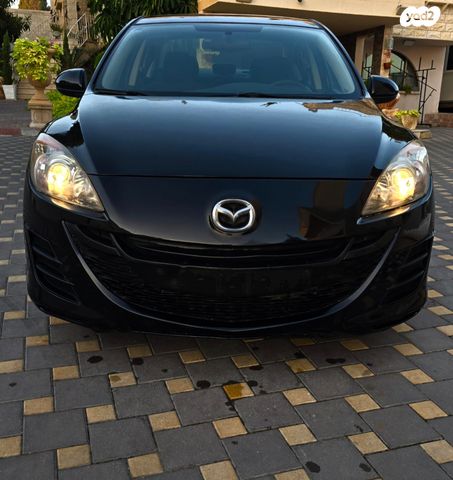 מודעת רכב מאזדה 3