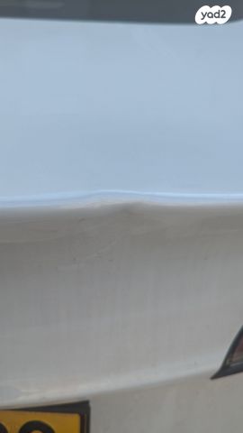 מודעת רכב טסלה מודל 3