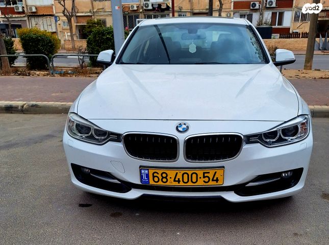 מודעת רכב ב מ וו סדרה 3