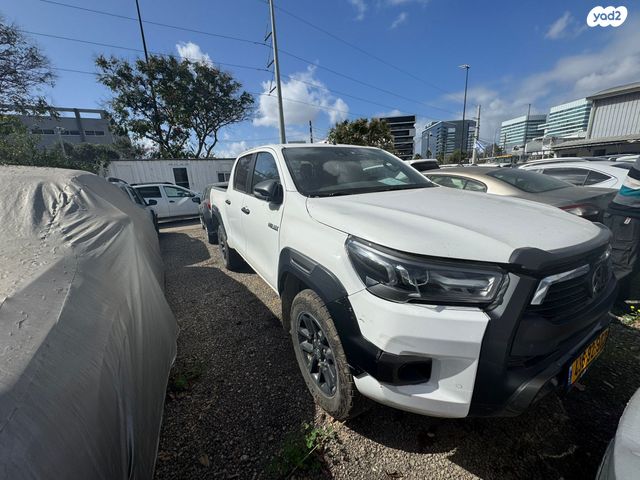 מודעת רכב טויוטה היילקס