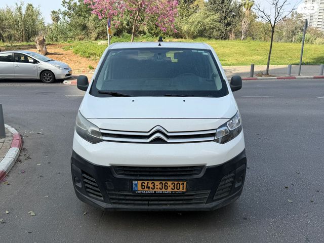 מודעת רכב סיטרואן ג'אמפי 2