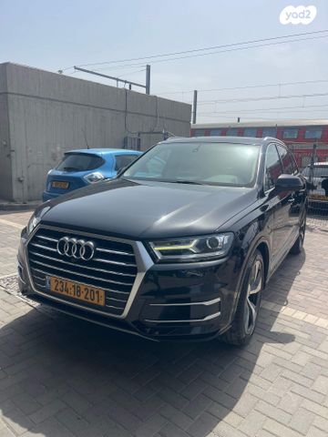 מודעת רכב אאודי Q7