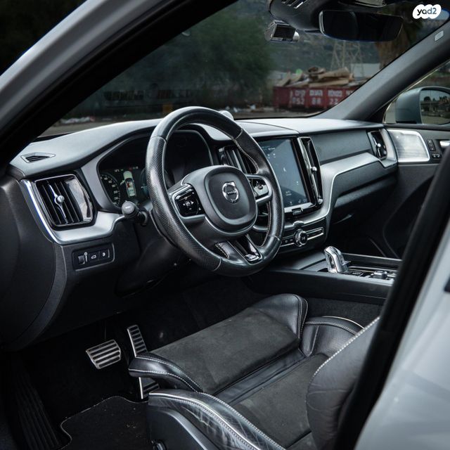 מודעת רכב וולוו XC60