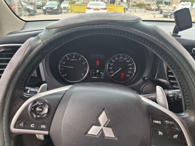 מודעת רכב מיצובישי אאוטלנדר