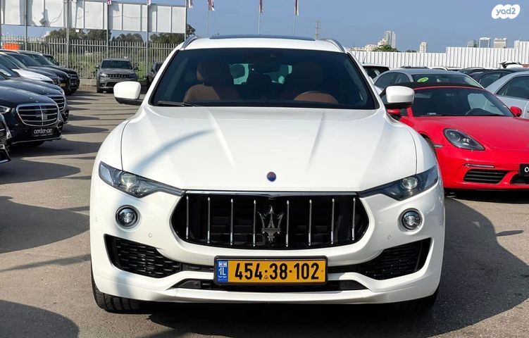 מודעת רכב מזראטי לבנטה