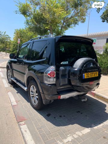 מודעת רכב מיצובישי פג'רו