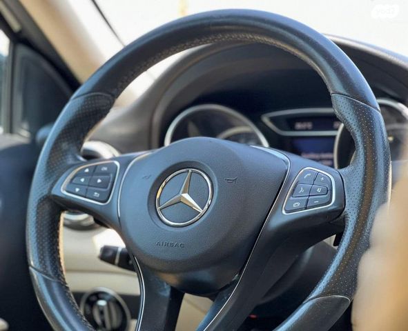 מודעת רכב מרצדס-בנץ GLA