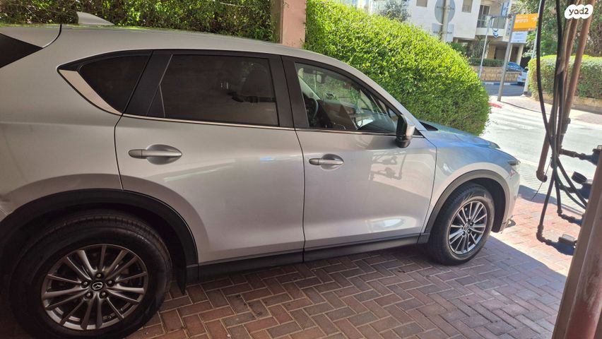 מודעת רכב מאזדה CX-5