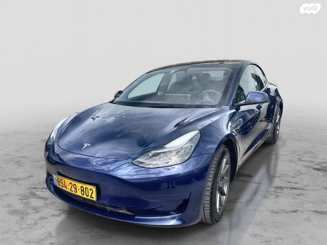 מודעת רכב טסלה מודל 3