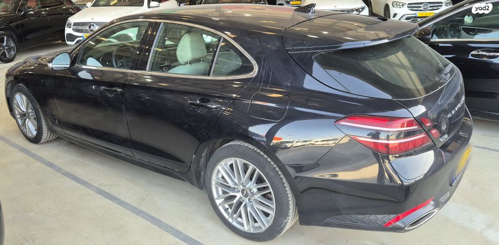 מודעת רכב ג'נסיס G70 1