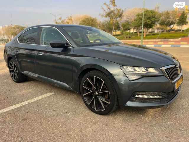 מודעת רכב סקודה סופרב