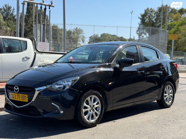 מודעת רכב מאזדה 2