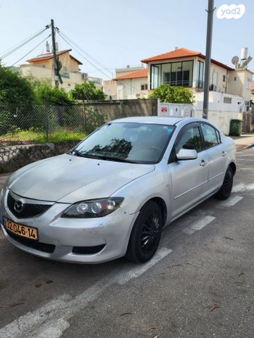 מודעת רכב מאזדה 3