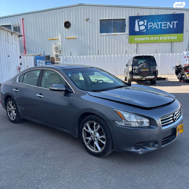מודעת רכב ניסאן מקסימה