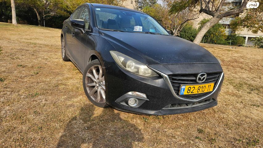 מודעת רכב מאזדה 3