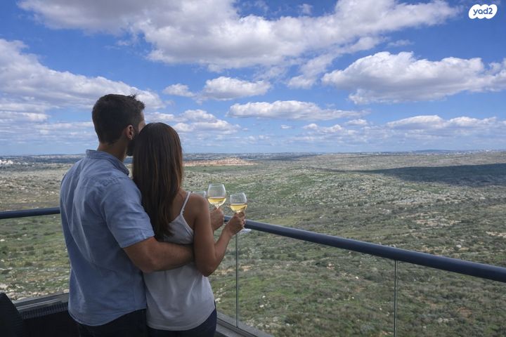 אליהו הנביא 56