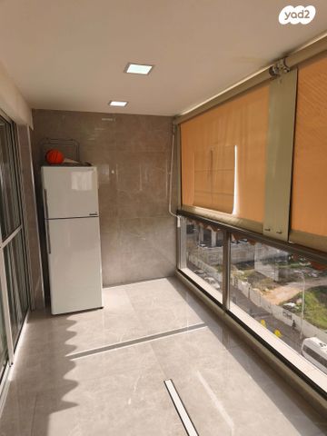 ארלוזורוב 13