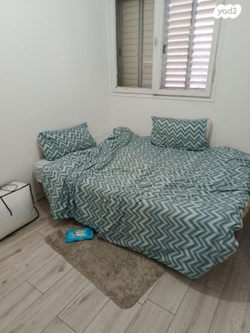 גיורא יוספטל 8