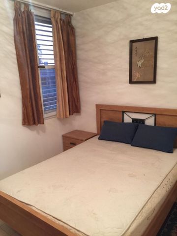 שמעון בר גיורא 21