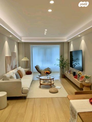 מודעת נכס, הל"ה, רמת החייל, תל אביב יפו