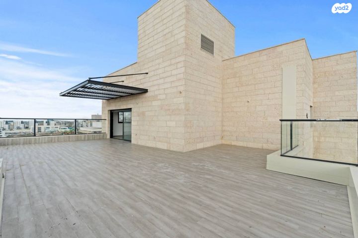 גג/ פנטהאוז