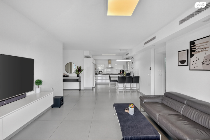 מודעת נכס, האר"י 27, רמת חן ובן ציון, נתניה