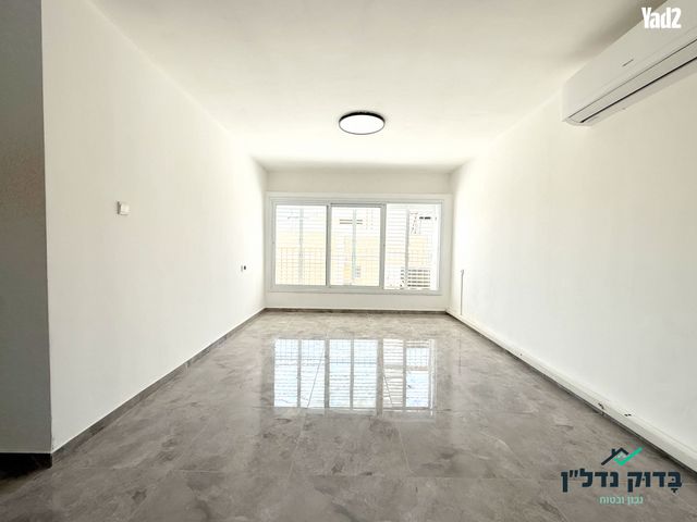 דירה 3 חדרים ברחוב יהושע רבינוביץ, חולון
