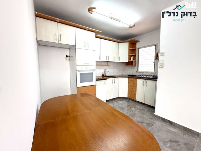 דירה 3 חדרים ברחוב יהושע רבינוביץ, חולון