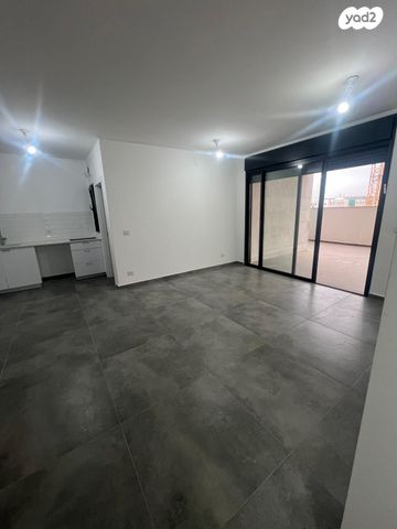 מודעת נכס, נופי בן שמן, לוד