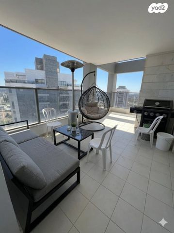 דירה, כרמי הנדיב, אחוזת רוטנר, קרית מלאכי