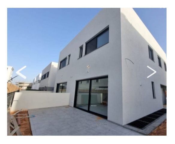 מודעת נכס, תל מונד