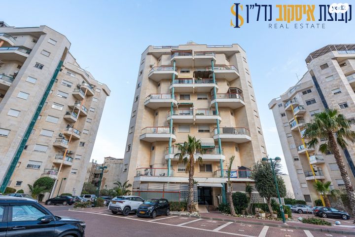 מודעת נכס, חדרה