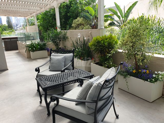 Ramat Gan, Israel 10