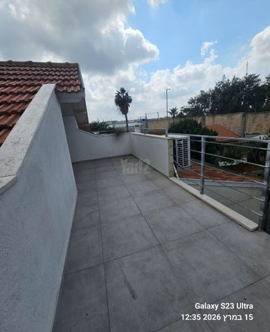מודעת נכס, בית דגן