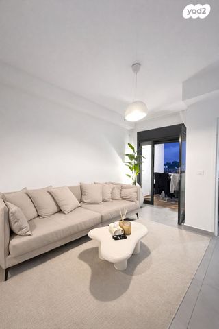 מעפילי אגוז 