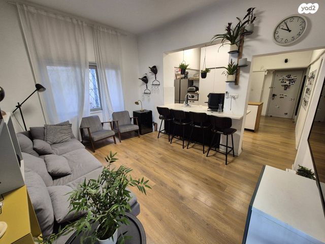 החשמונאים 33