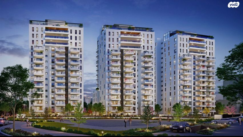 שמעון פרס/ האצטדיון